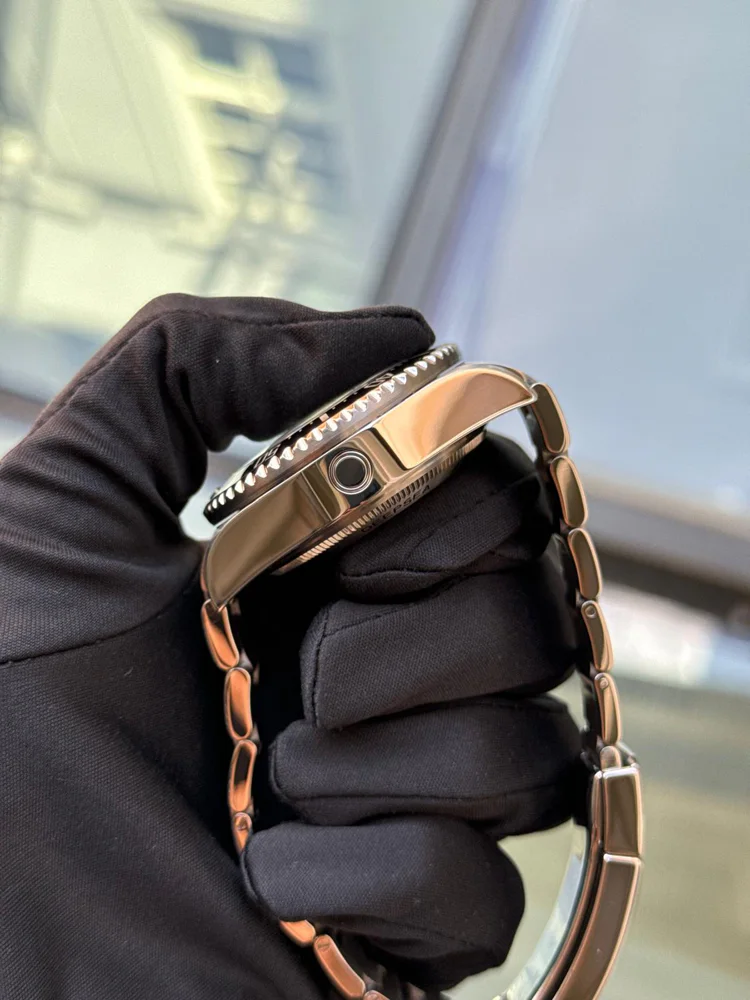 Rolex Sea-Dweller Deepsea 116660